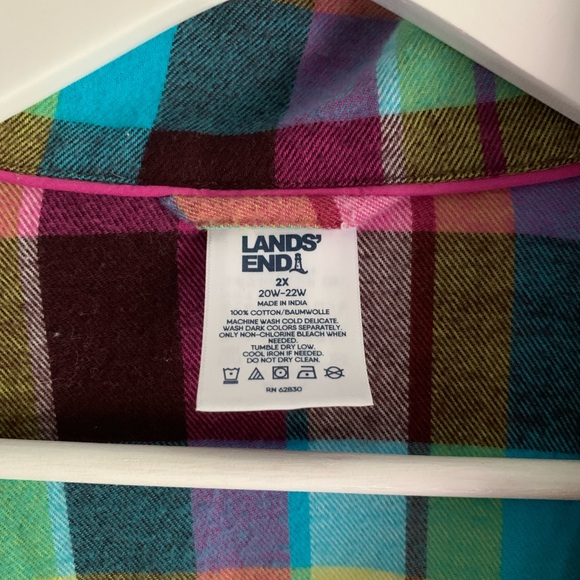 Like New Lands’ End Multicolor Plaid Sleep Shirt - Picture 2 of 3